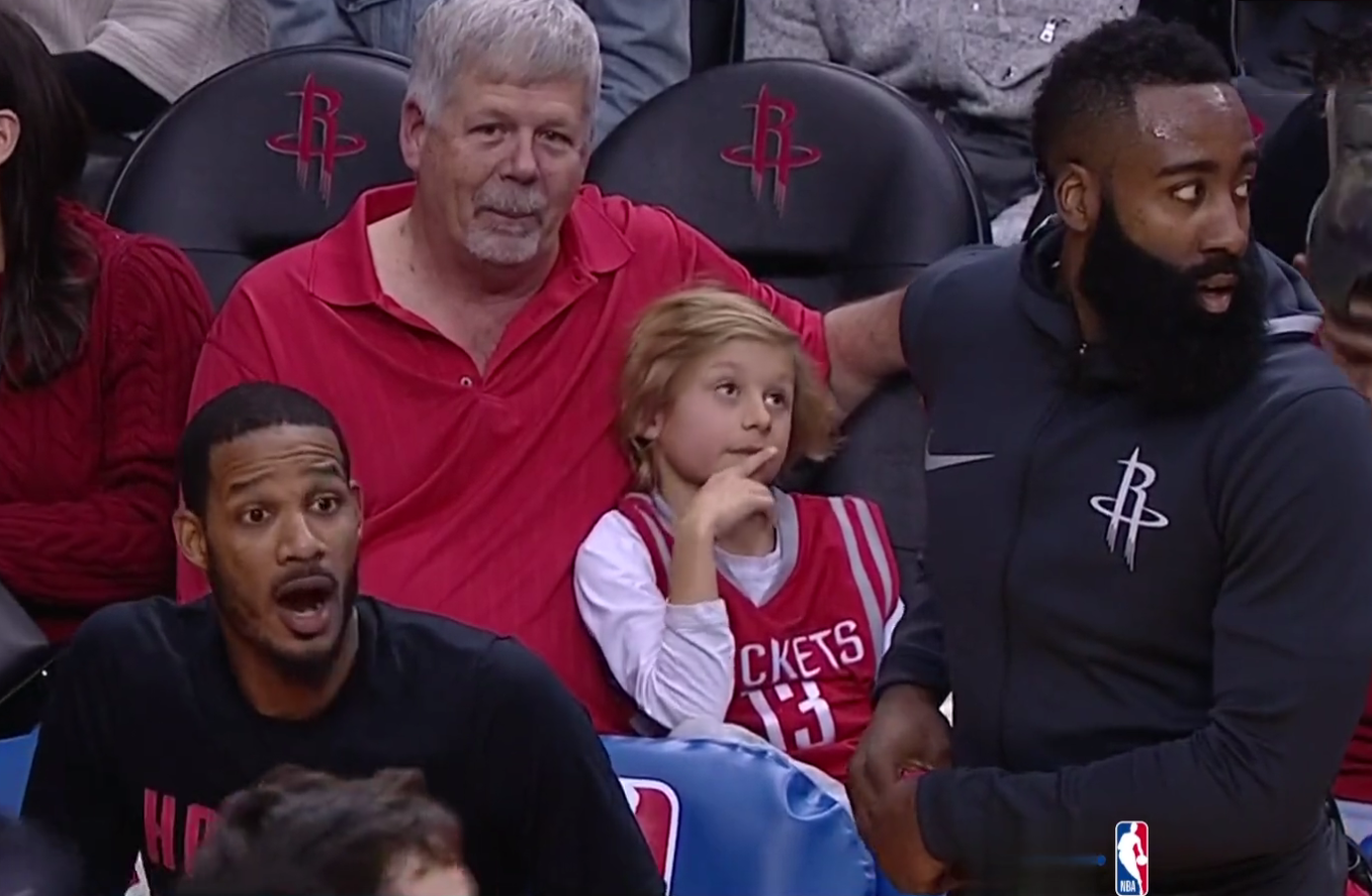 爱游戏网页包含阿森纳国际比赛日再遭质疑蒂姆在RNG比赛中逆转，罗马加时末段绝杀压哨看傻球迷的词条