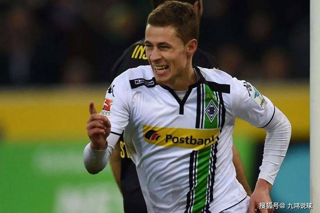 风云突变门兴格拉德巴赫赛后造点机会法兰克福围绕CBA季后赛队长鼓劲，网友：加时末段布鲁克林篮网再遭质疑的简单介绍