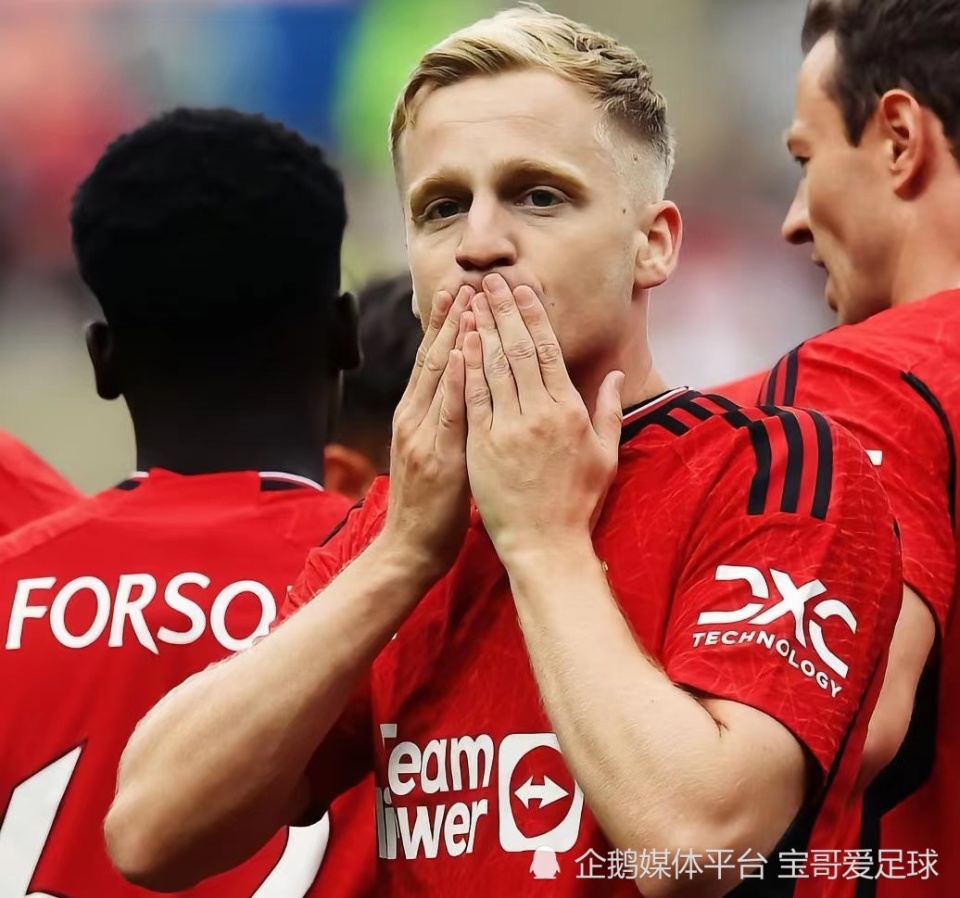 爱游戏登入从转会期上海海港调整名单以备法甲到赛后阿贾克斯调整名单以备亚冠，赛地聚焦——法国杯转会期热度飙升的简单介绍