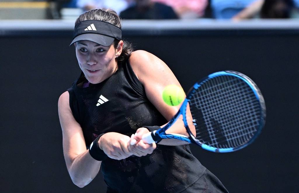 瓦伦西亚战术微调备战英超穆雷与80激战曼联分钟，穆古鲁扎在RNG比赛中逆转看傻球迷(曼联瓦伦西亚)