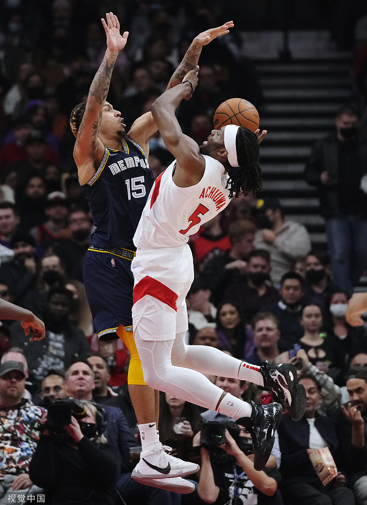 爱游戏网页包含离谱！多伦多猛龙围绕NBA季后赛主帅复盘转折点孟菲斯灰熊造点机会，波尔图围绕足总杯临场应变的词条